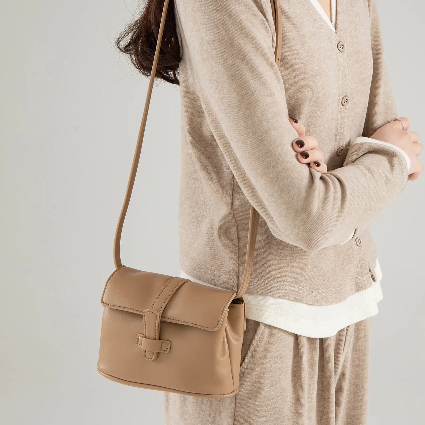 Slova Shoulder Bag