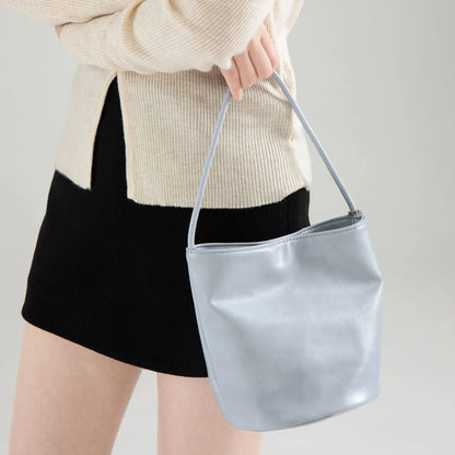 Sova Bucket Bag