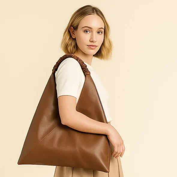 Moliva Shoulder Bag