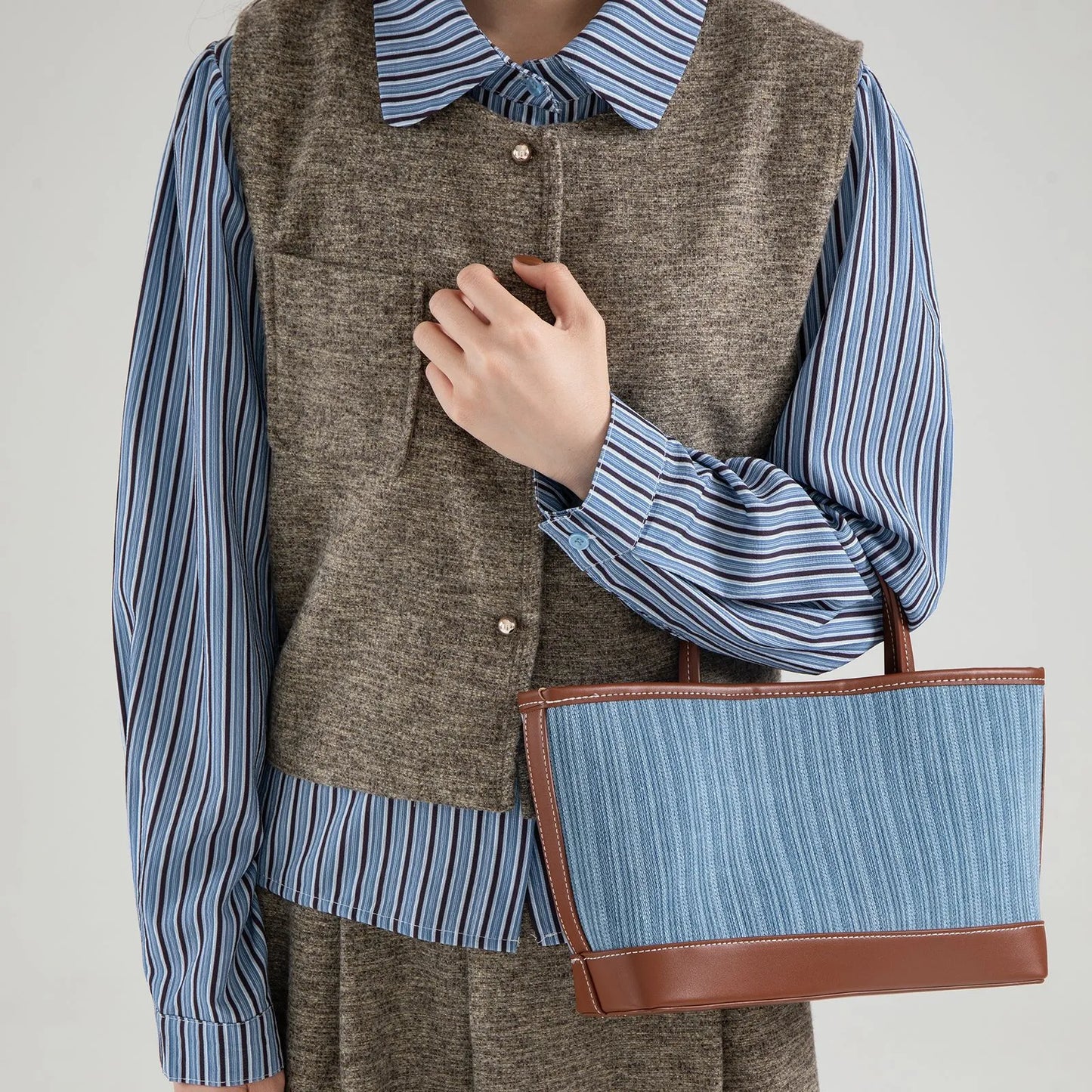 Polira Tote Bag