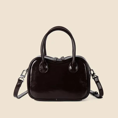 Kavro Shoulder Bag