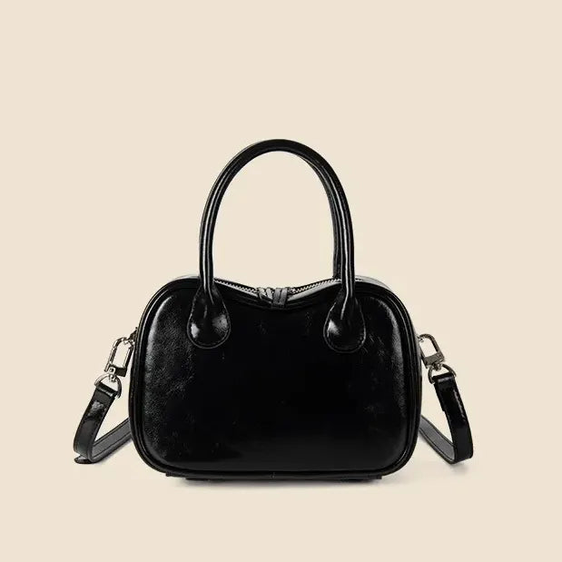 Kavro Shoulder Bag