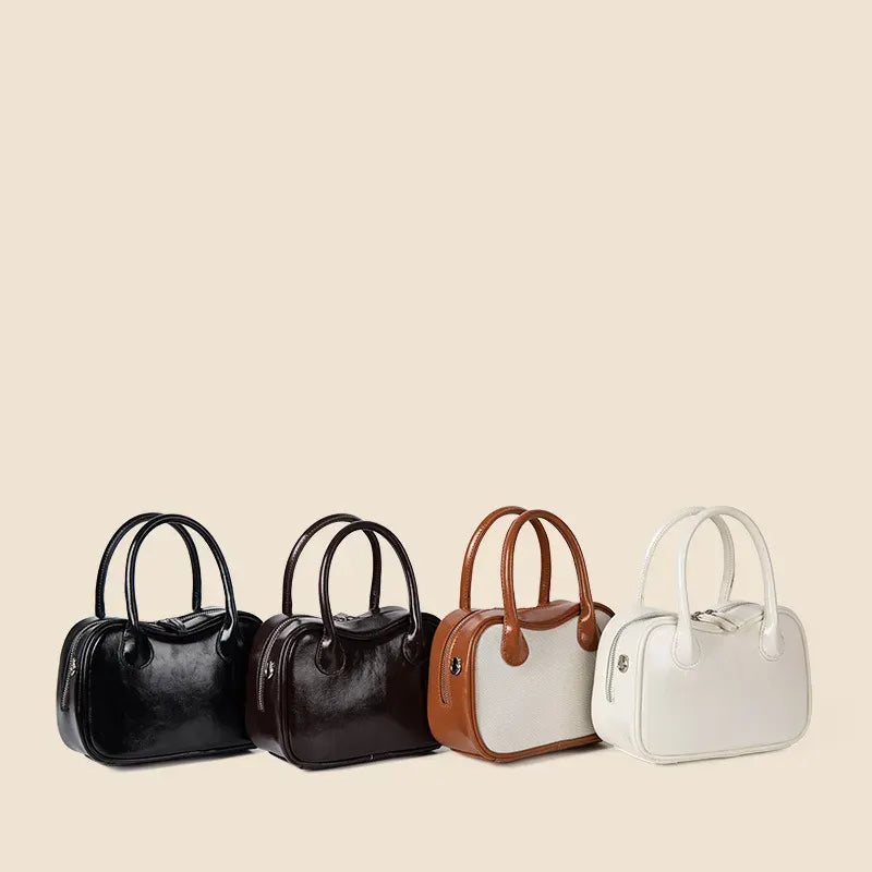 Kavro Shoulder Bag